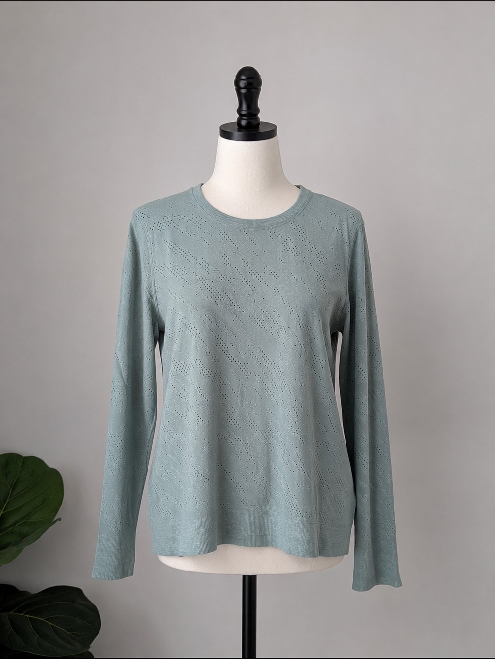 lululemon athletica Sage Green Eyelet Long-Sleeve Tee